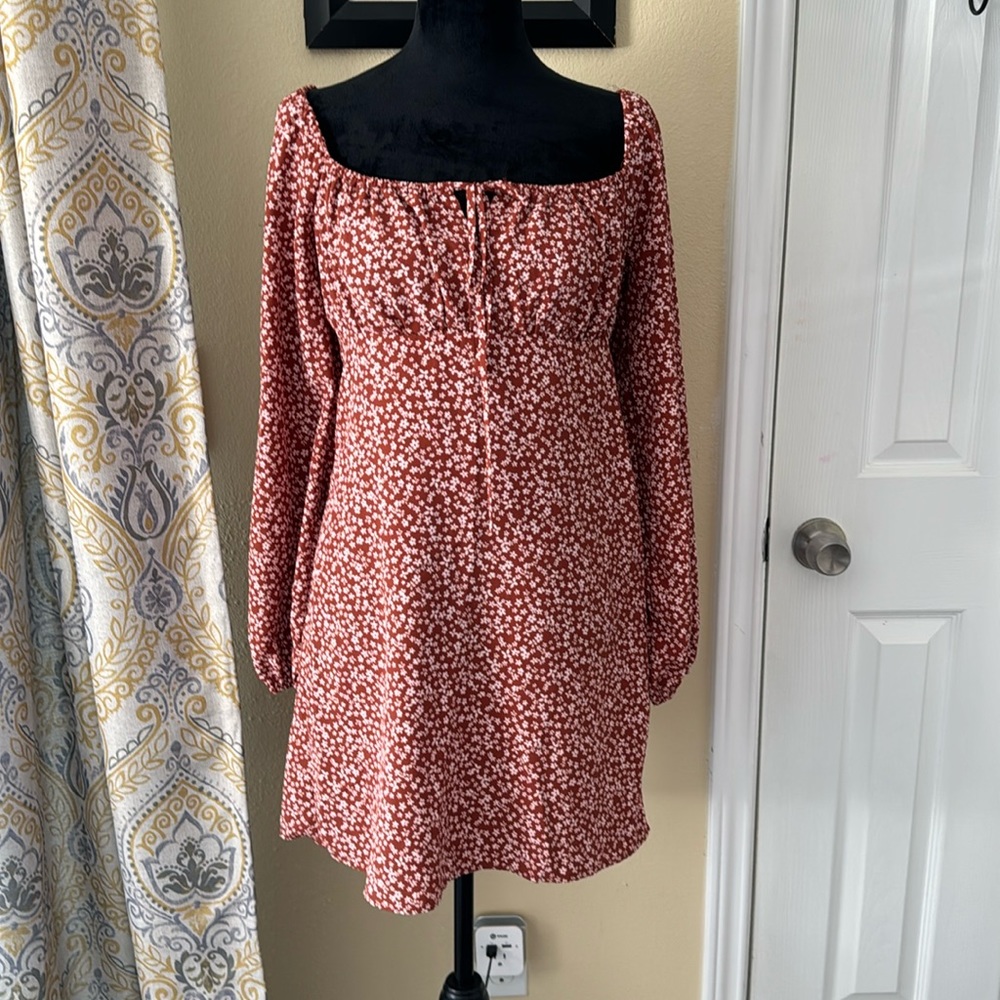 Long sleeve above knee small floral print dress